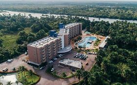 Apartamento em Resort